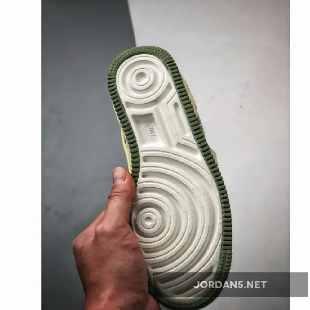 Nike Air Force 1 Shadow Pale Ivory Oil Green  FN6335-101