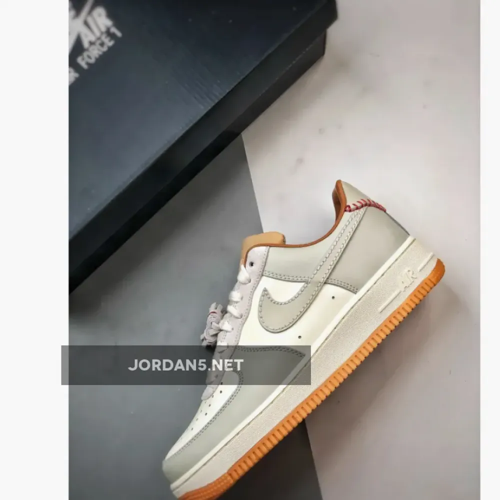 Nike Air Force 1 Low Light Bone/Sail-Tan-Gum Yellow  HF5697-001
