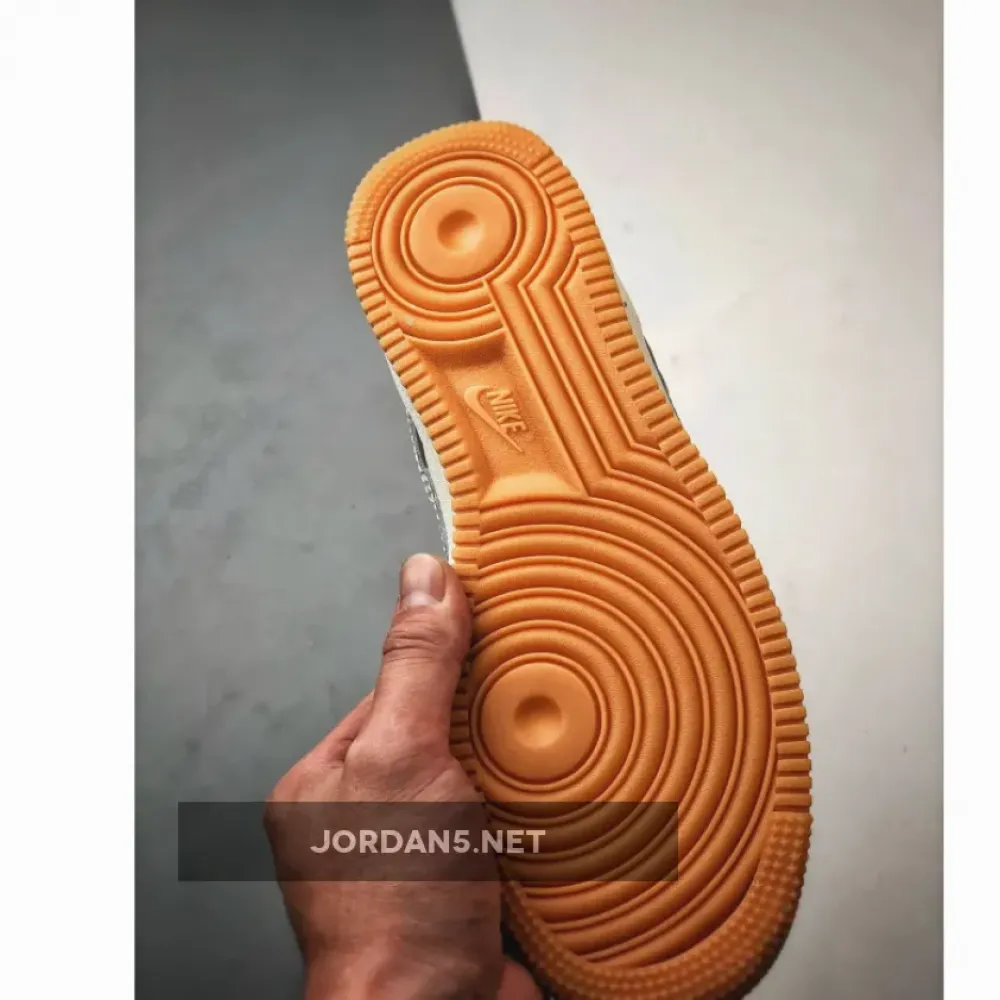 Nike Air Force 1 Low Light Bone/Sail-Tan-Gum Yellow  HF5697-001