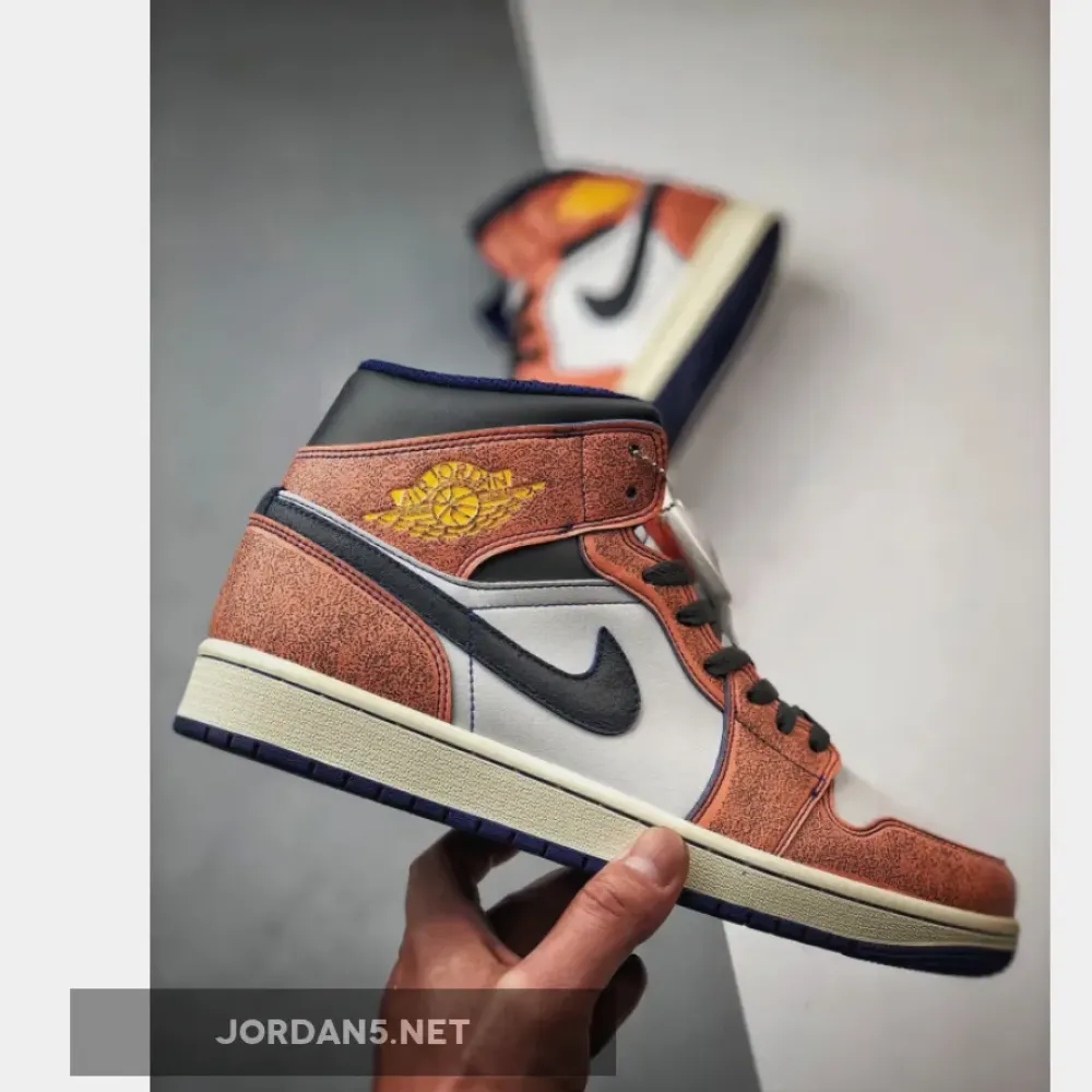 Air Jordan 1 Mid SE “Flight Vintage”  FV3619-106