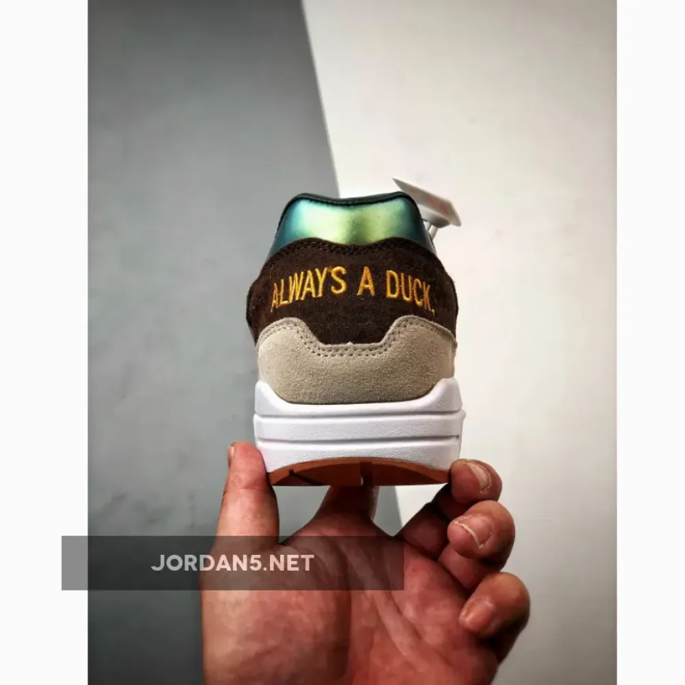 Division St. x Nike Air Max 1 ’87 Premium University of Oregon PE  HQ2640-200