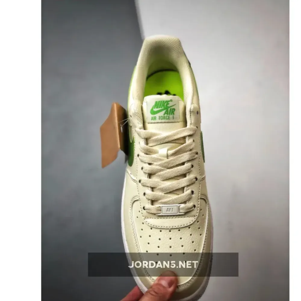 Nike Air Force 1 Low Next Nature Coconut Milk Green  DV3808-102