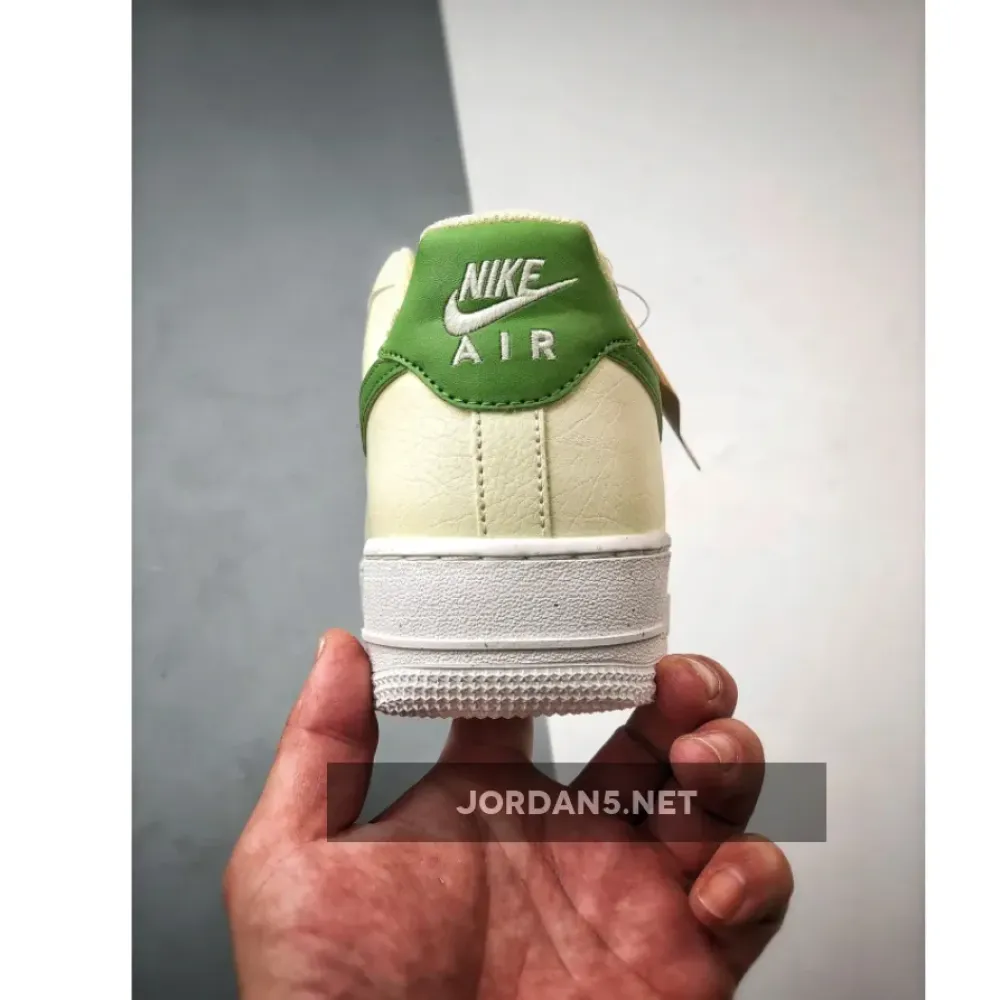 Nike Air Force 1 Low Next Nature Coconut Milk Green  DV3808-102
