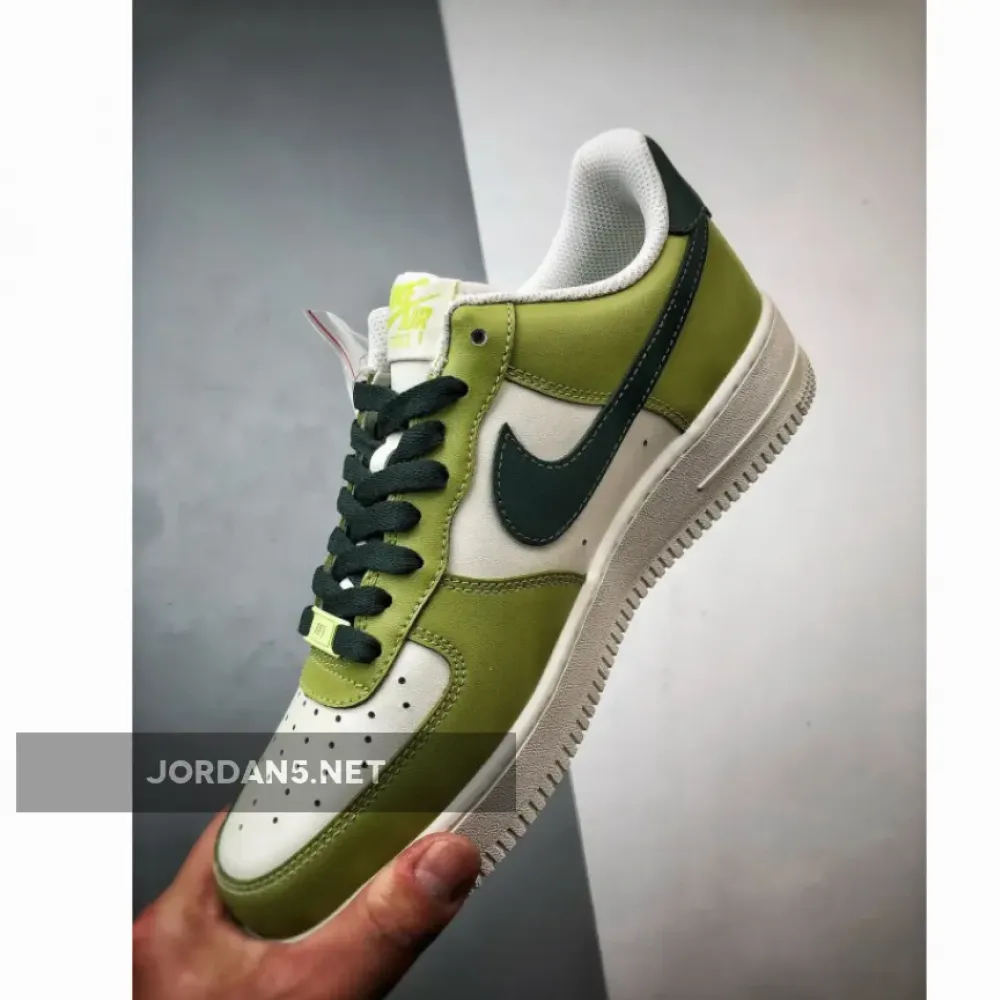 Nike Air Force 1 Low “Green Apple”  HJ3484-331