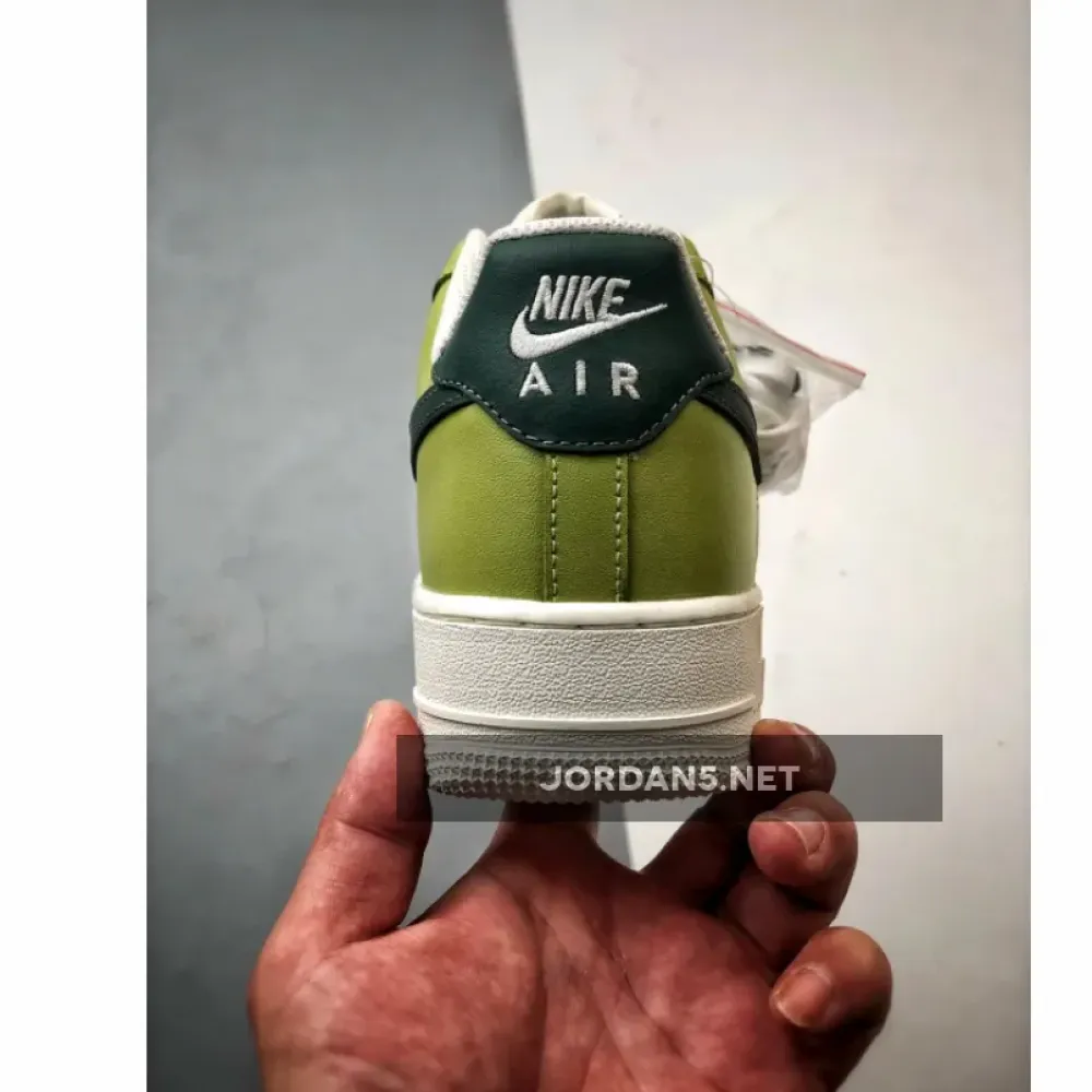 Nike Air Force 1 Low “Green Apple”  HJ3484-331