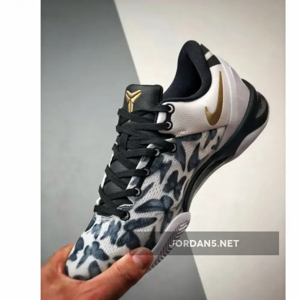 Nike Kobe 8 Protro “Mambacita” White/Metallic Gold-Black  FV6325-100