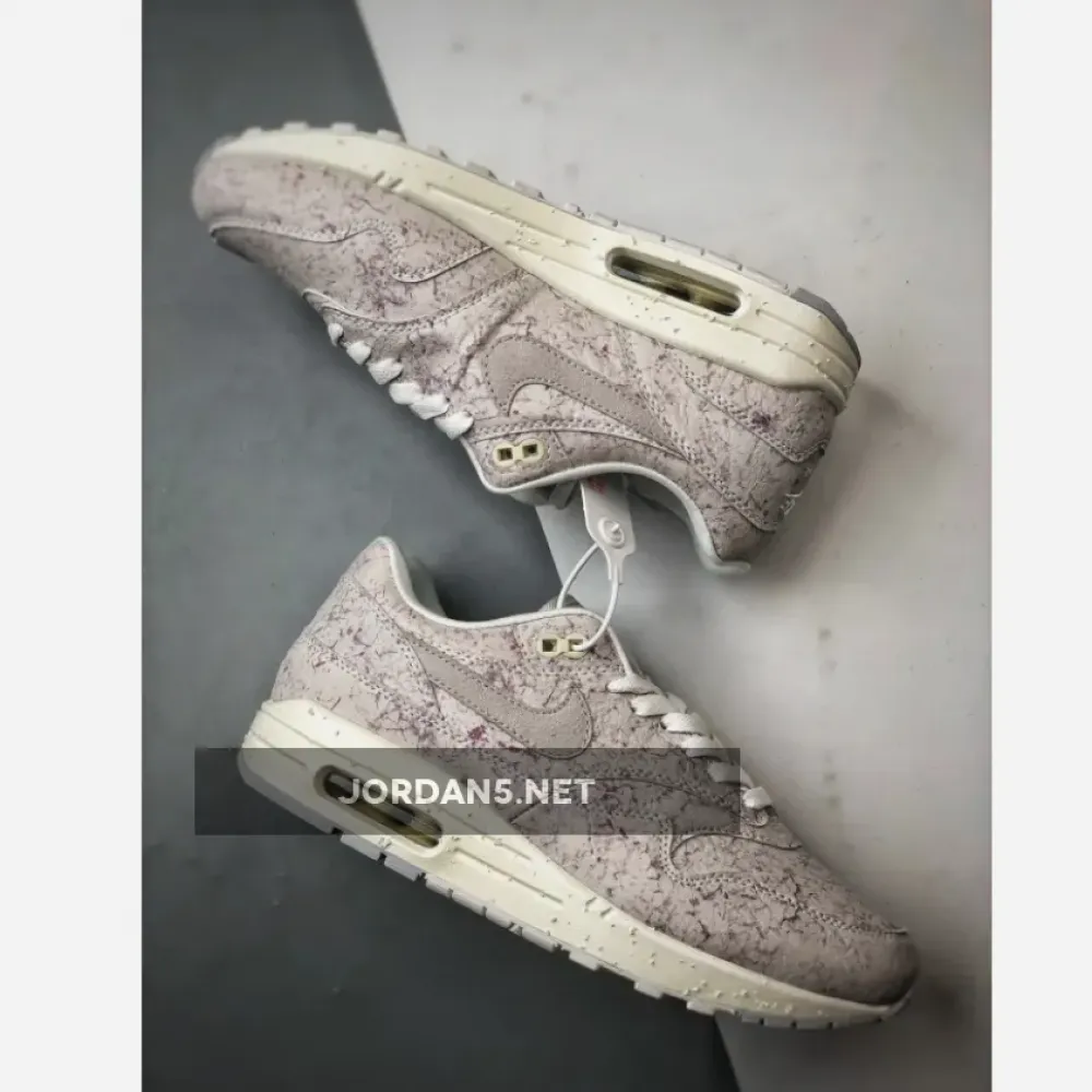 Nike Air Max 1 ’86 “Museum Masterpiece”  FZ2149-100